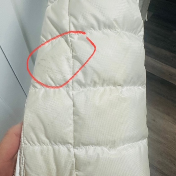 Bogner Lined Down Coat with Detachable Fox Fur Trim Collar in Size M/US 6 - Picture 6 of 16